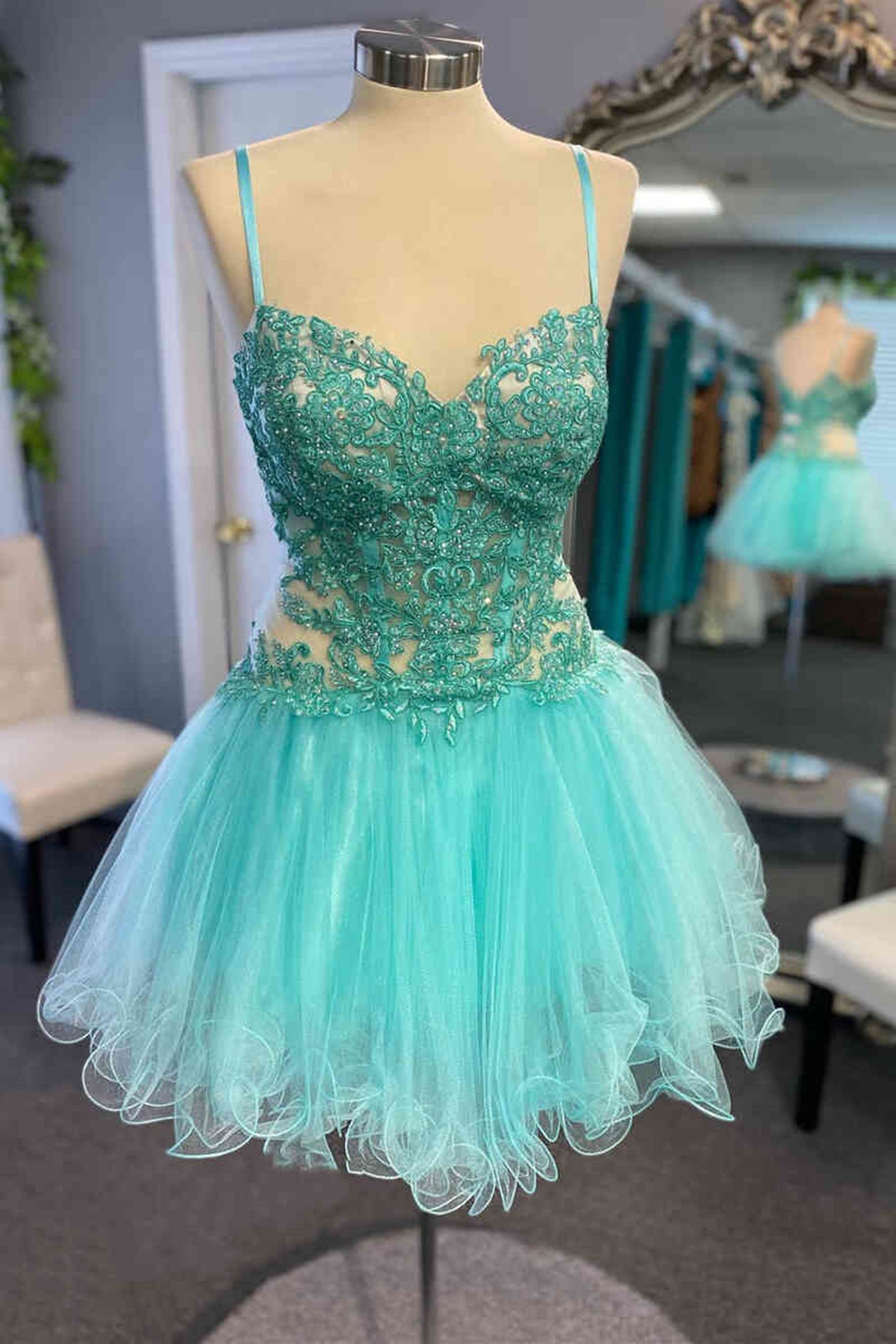 A Line V Neck Green Lace Long Prom Dresses, Green Lace Formal Dresses,  Green Evening Dresses SP2535