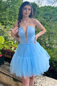 Strapless Deep V Neck Blue Tulle Prom Dresses with Beadings, Short Light Blue Homecoming Dresses