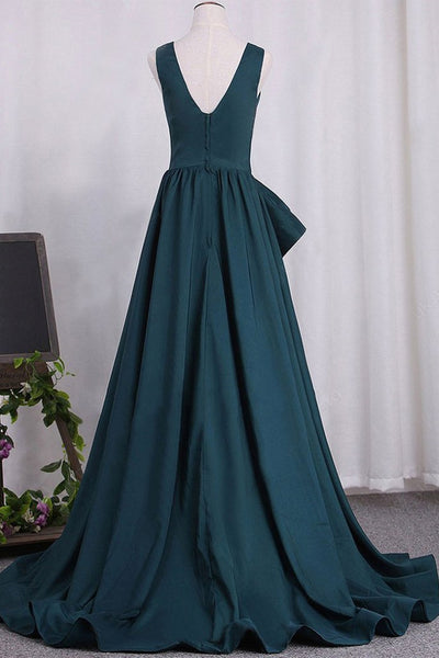 A Line V Neck and V Back Green Satin Long Prom Dresses, Long Green Formal Evening Dresses EP1368