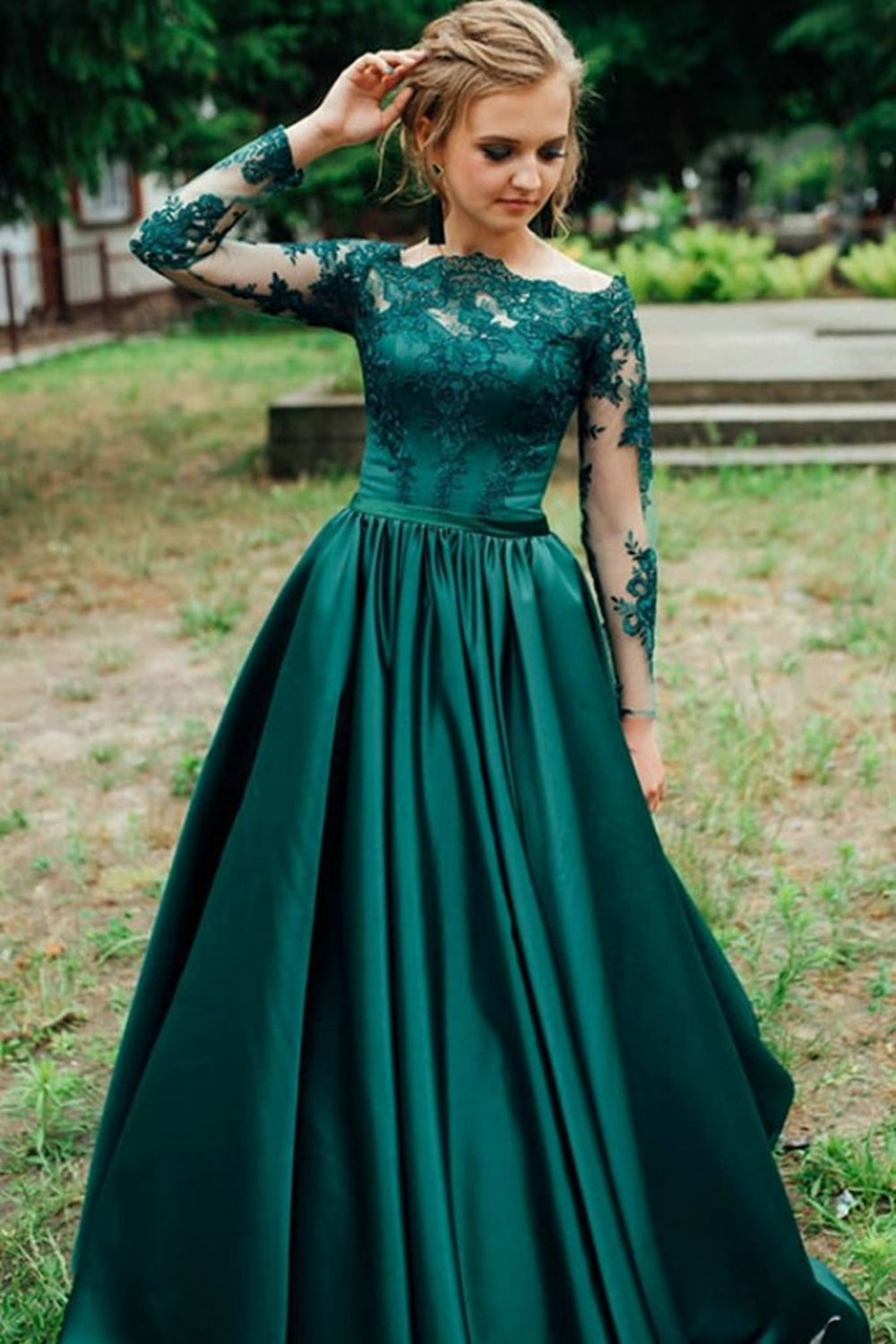 Emerald Palace Puff Gown